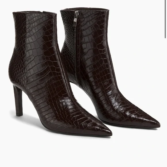 Jimmy Choo Frankie 85MM Embossed Leather Bootie Elegant Chocolate Brown Croc NWT - Picture 2 of 9